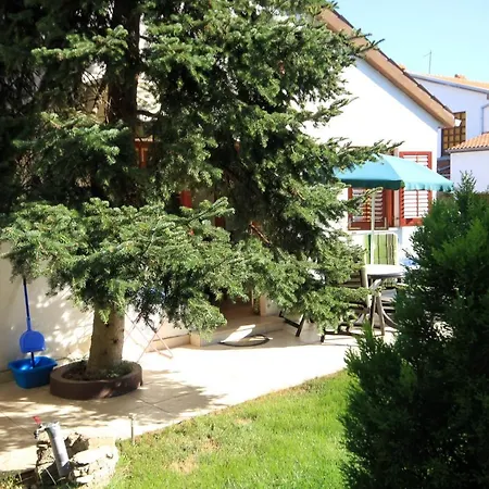 Apartament With A Parking Space Valbandon, - 7200 *