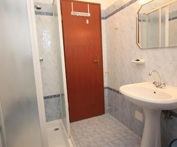 With Parking Space Valbandon, - 7200 Apartman *